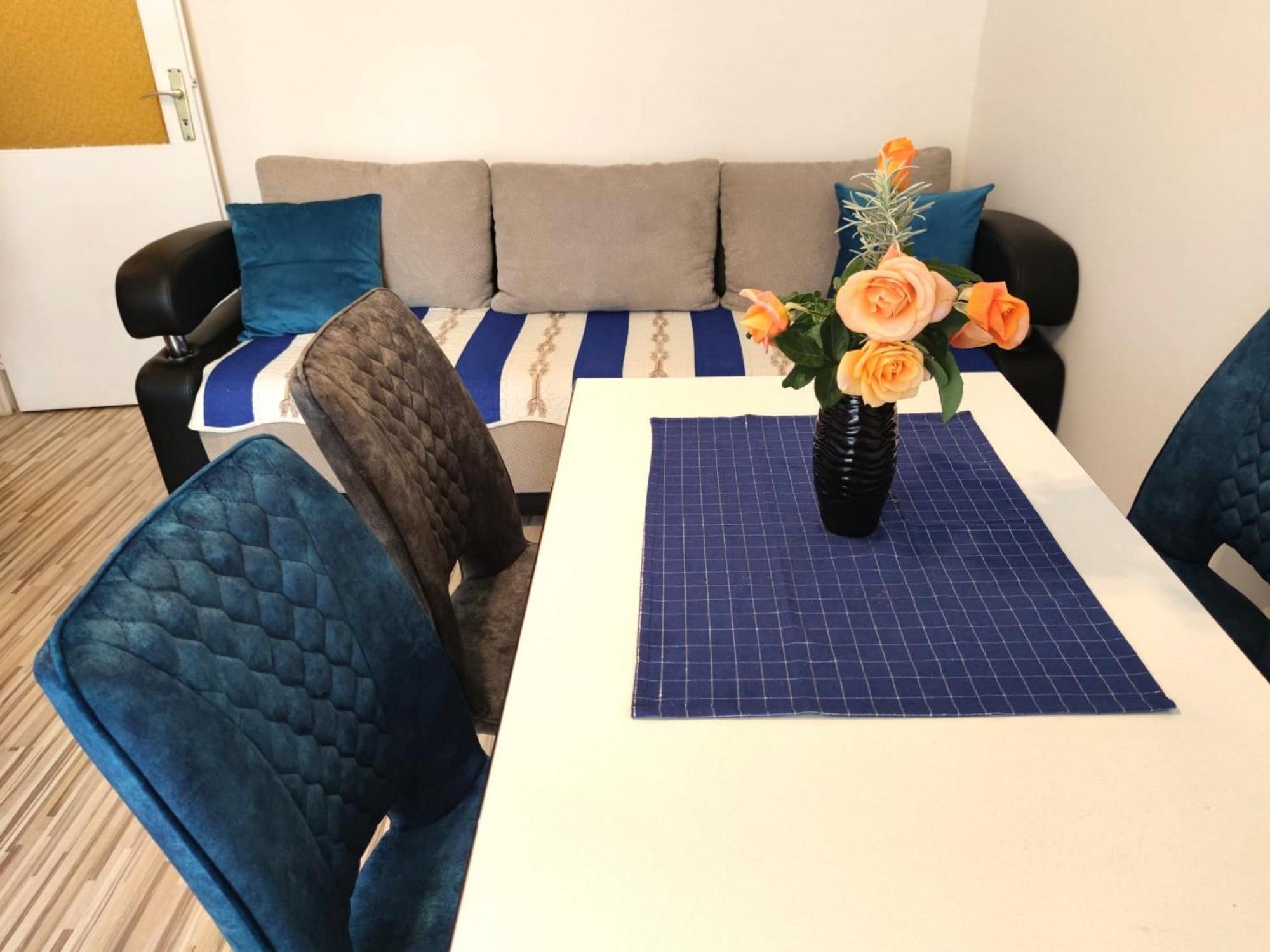 Apartment Taja *