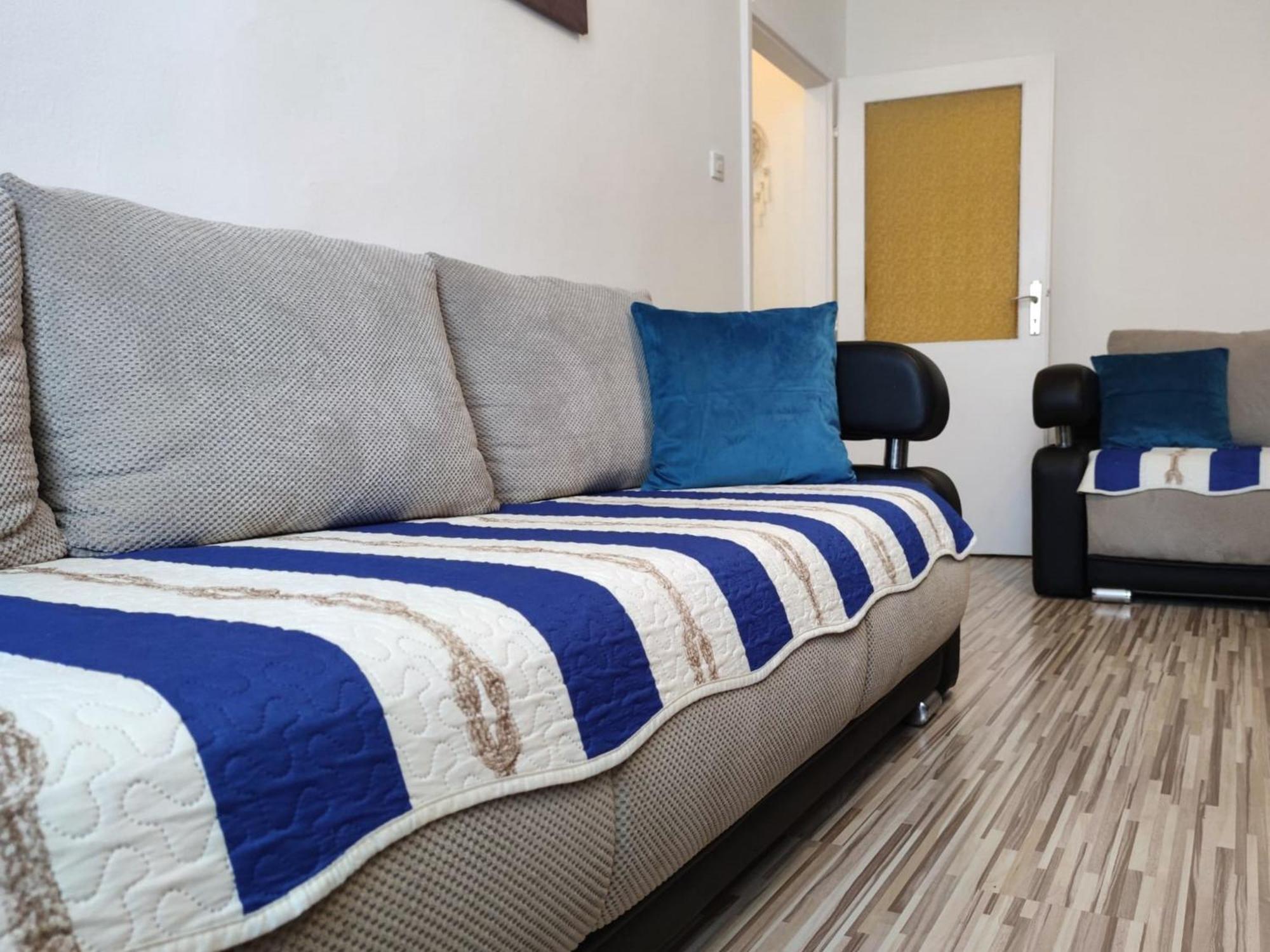 Taja Apartment